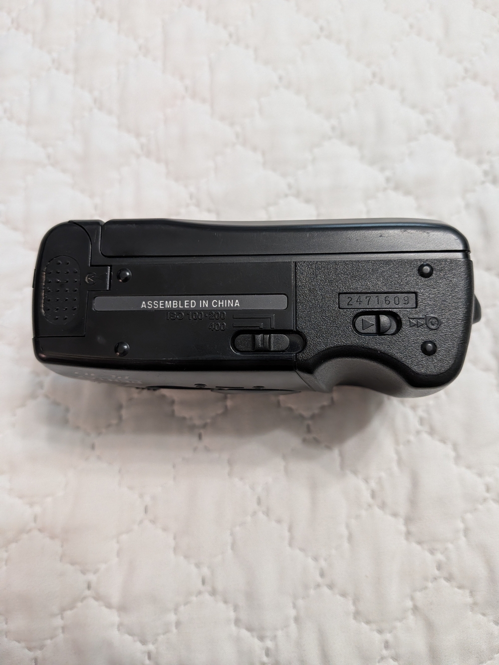 Pentax PC-313 Black 35mm Point-and-Shoot Film Camera - Picture 4 of 9